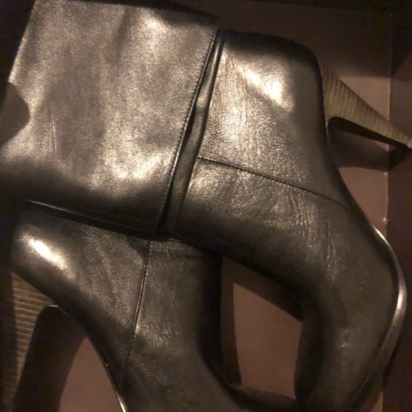 Coach Legra Boots - Picture 3 of 5